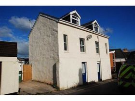 2 bedroom Terraced t...